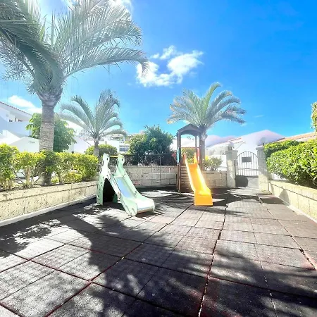 Lägenhet Apartment With Wifi, Pool, Close To The Shops And Restaurants In Tenerife South Costa Adeje (Tenerife)