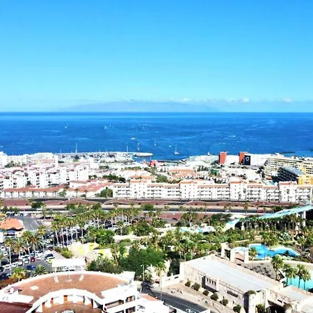 Apartment With Wifi, Pool, Close To The Shops And Restaurants In Tenerife South Apartamento